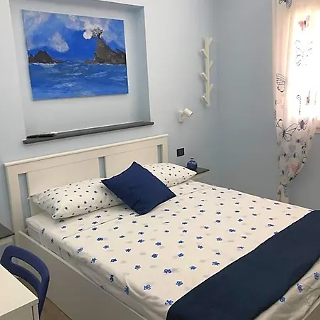 La Casa Di Anna Tatil Evi *